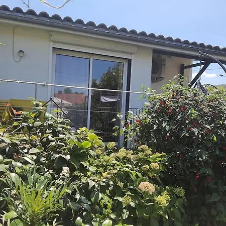 Chez Helene Homestay Bordeaux